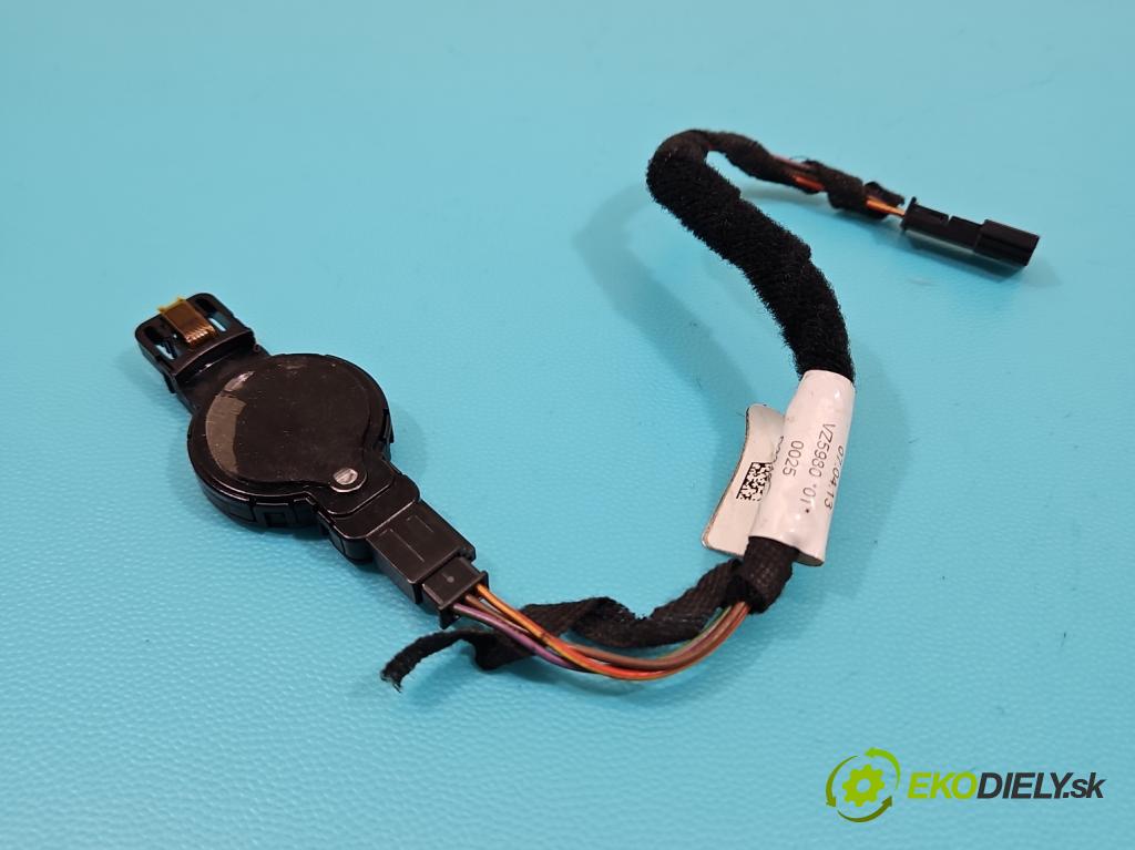 Porsche Panamera I 970 2009-2016 3.0 v6 420 hp automatic 309 kW 2997 cm3 5- snímač déšť: 7P0955559E (Snímač dažďa)