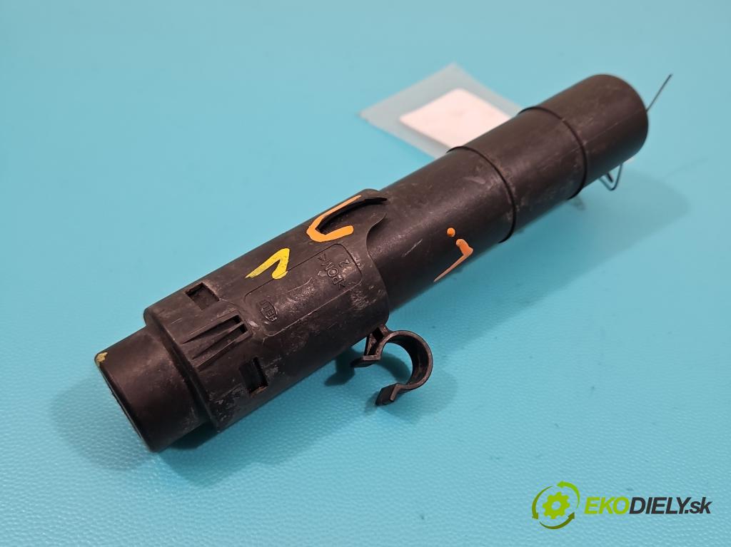 Porsche Panamera I 970 2009-2016 3.0 v6 420 hp automatic 309 kW 2997 cm3 5- ostrekovač reflektor: ľavý 97062823350 (Motorček ostrekovačov)