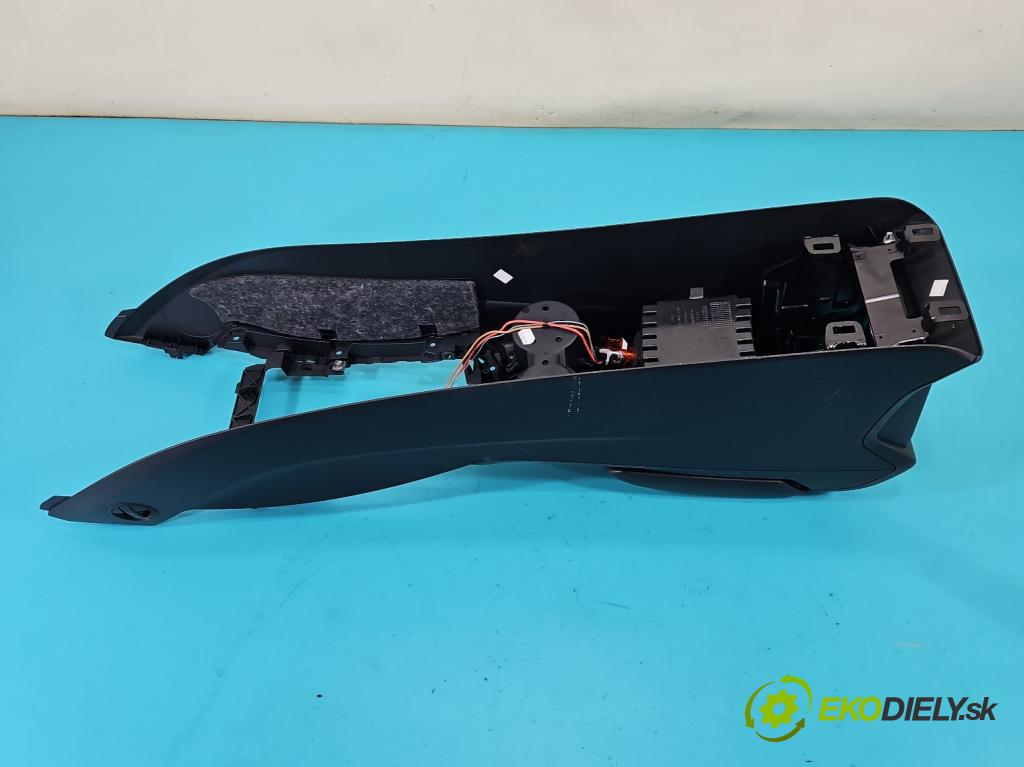 Audi Q5 2008-2016 3.0 tfsi: 272 HP automatic 200 kW 2995 cm3 5- operadlo 8R0864981 (Lakťová opierka)