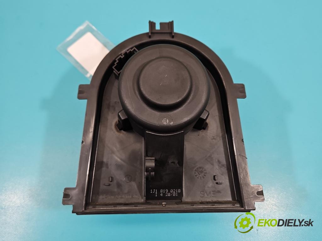 Vw Golf IV 1997-2003 1.6 16v 105 HP manual 77 kW 1598 cm3 5- ventilátor vzduchu 1J1819021B