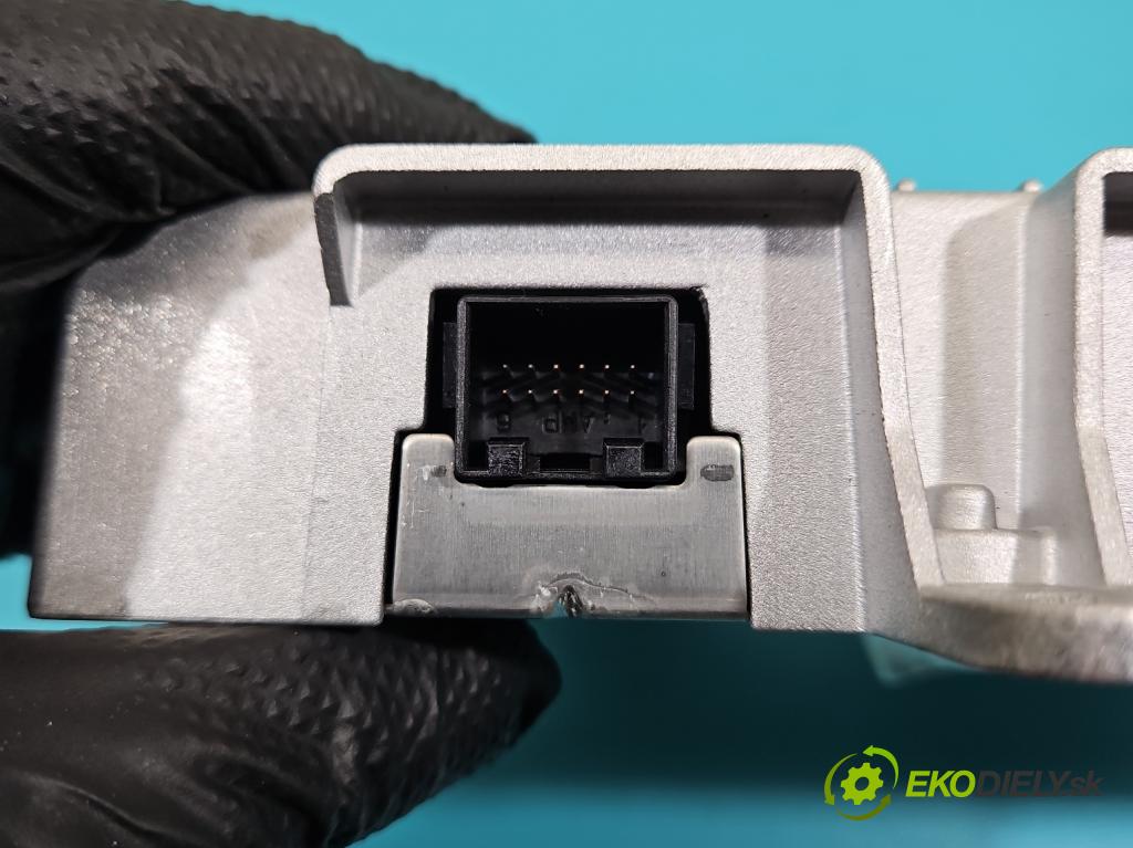 Porsche Panamera I 970 2009-2016 3.0 v6 420 hp automatic 309 kW 2997 cm3 5- Zesilovač: 97064544304 (Zosilňovač)