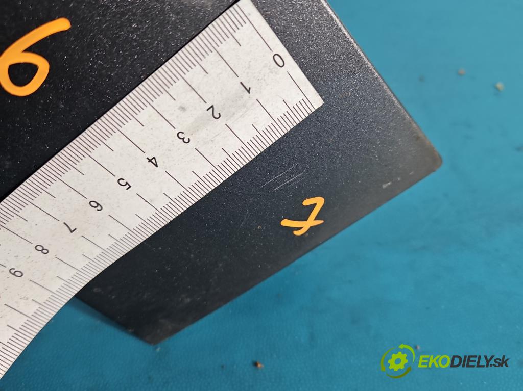 Citroen C4 Grand Picasso II 2013-2022 2.0 HDI 163 HP automatic 120 kW 1997 cm3 5- blatník predné ľavý  (Blatník predný ľavý)