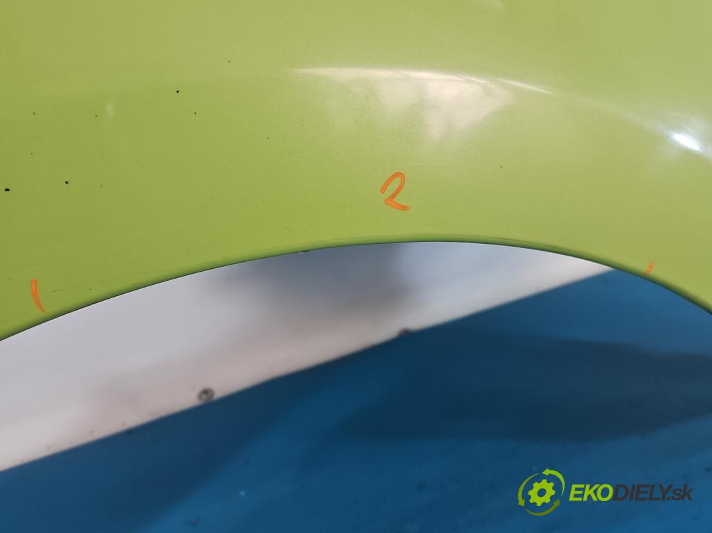 Nissan Micra K13 2010-2017 1.2 16v 80 HP manual 59 kW 1198 cm3 5- blatník predné pravý  (Kľučka dverí ostatné)