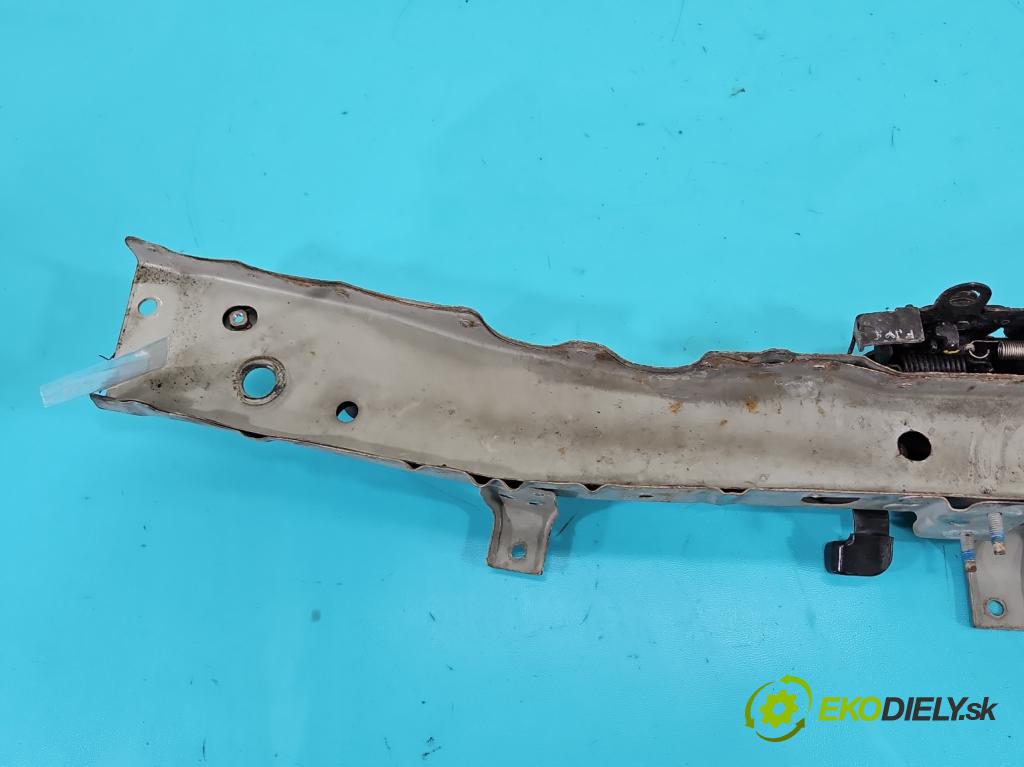 Nissan Micra K13 2010-2017 1.2 16v 80 hp manual 59 kW 1198 cm3 5- stěna přední  (Přední výztuha)