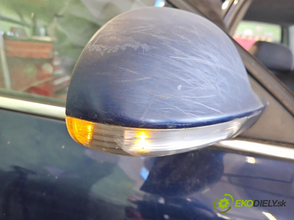 Vw Passat B5 1995-2005 1.9 TDI 131 HP manual 96 kW 1896 cm3 5- zrkadlo pravé  (Kľučka dverí ostatné)