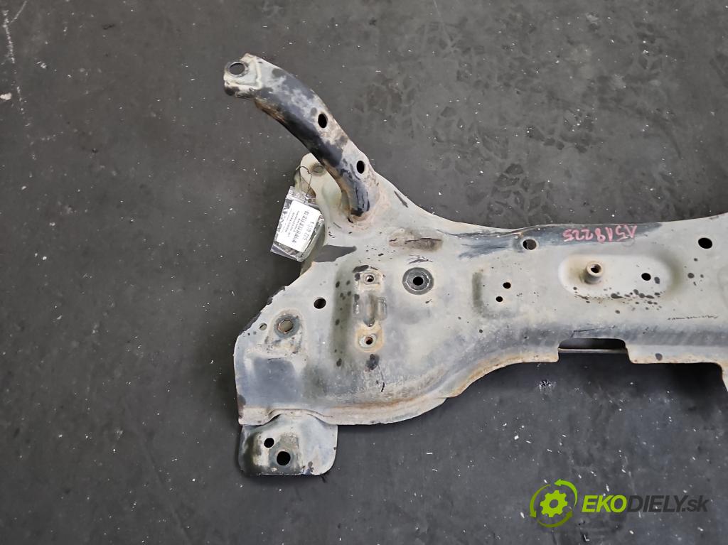 Nissan Micra K13 2010-2017 1.2 16v 80 HP manual 59 kW 1198 cm3 5- výstuha motora