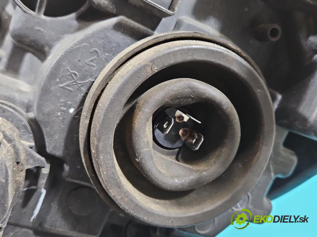 Nissan Micra K13 2010-2017 1.2 16v 80 HP manual 59 kW 1198 cm3 5- Reflektor: pravý 26010-1HB0A (Svetlo predné pravé)