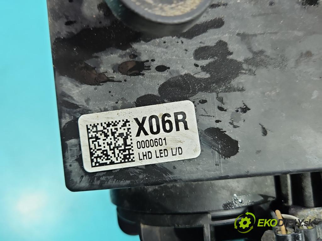 Hyundai Elantra VI 2015-2020 1.6 16v 128 HP manual 93.8 kW 1591 cm3 4- Reflektor: pravý 92102-F2 (Svetlo predné pravé)