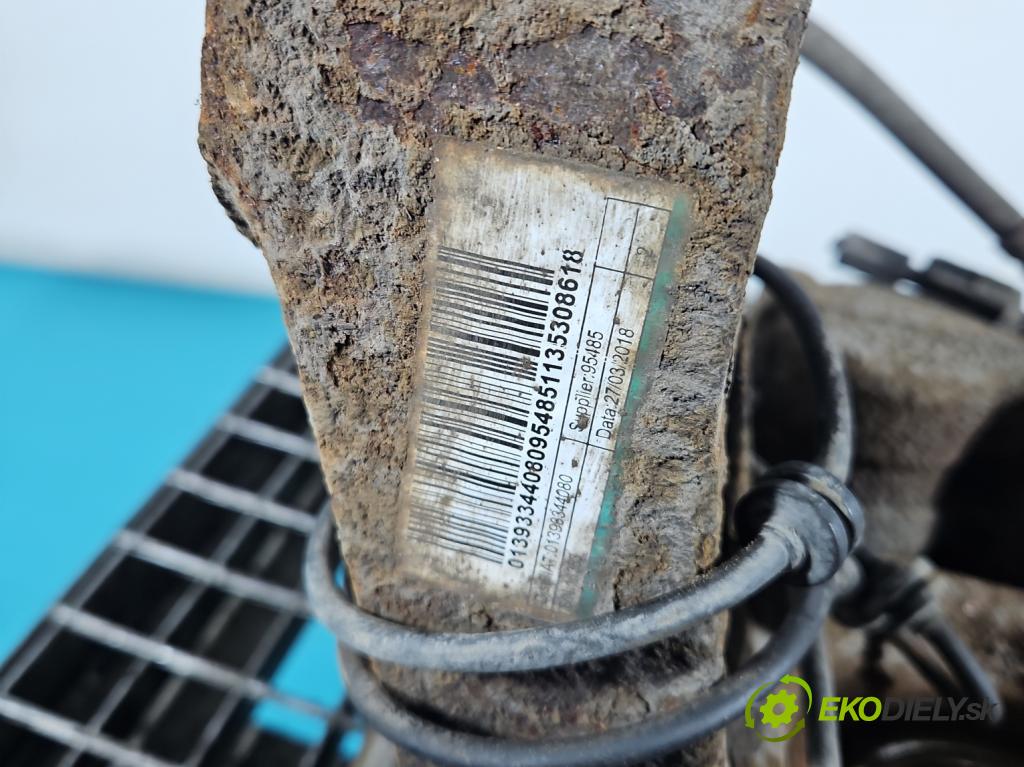 Fiat Ducato IV 2014- 2.3 jtd 150 HP manual 110 kW 2287 cm3 2- náboj ľavé  (Náboj kolesa)