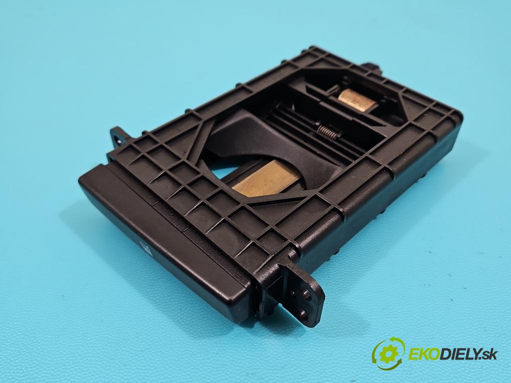 Toyota Avensis II T25 2003-2008 2.0 d4d 116 hp manual 85 kW 1995 cm3 5- Rukojeť: na napoje: MT3509 (Držák nápojů)