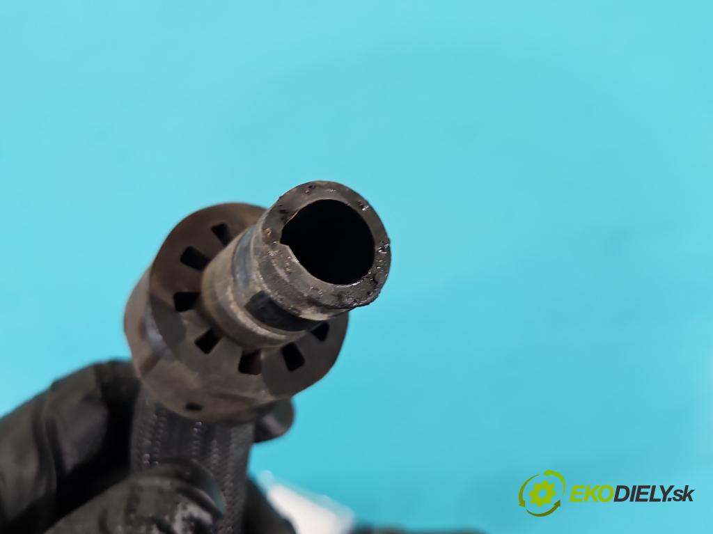 Fiat Ducato IV 2014- 2.3 jtd 150 HP manual 110 kW 2287 cm3 2- rúrka systému chladenia