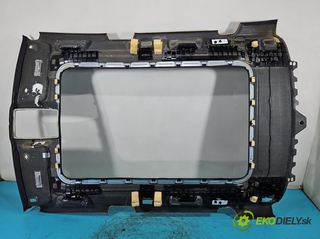 Audi Q5 2008-2016 15el pod PANORÁMA: JAK na foto tapacír 8R0 867 246 P 8R0 867 245 P 8R0 867 233 B 8R0 867 234 B 8R0 867 8R0 867 8E0 010 8R0 857 607 J 8R0 857 8R0 857 607 H 8R0 857 607 H