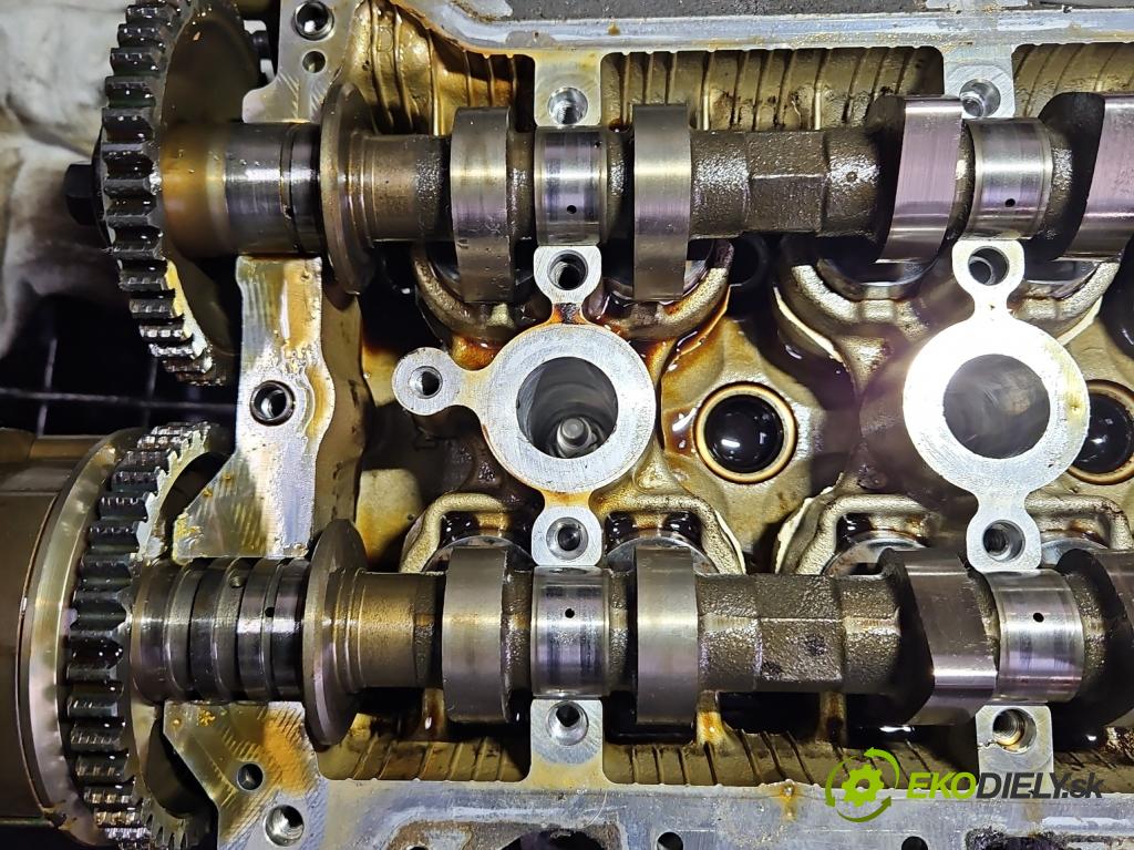 Nissan Micra K13 2010-2017 1.2 16v 80 HP manual 59 kW 1198 cm3 5- Hlava: motora HR12