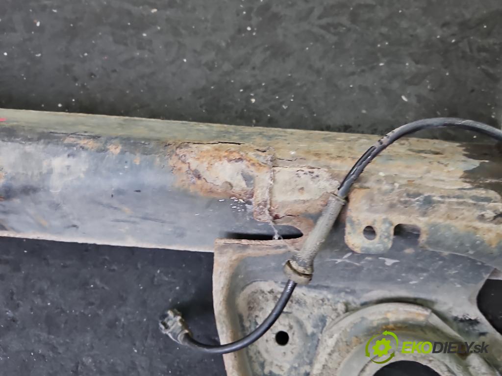 Nissan Micra K13 2010-2017 1.2 16v 80 hp manual 59 kW 1198 cm3 5- zadní výztuha  (Zadní výztuha)