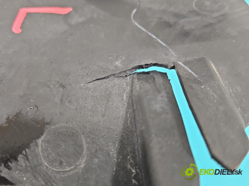 Nissan Micra K13 2010-2017 1.2 16v 80 hp manual 59 kW 1198 cm3 5- Vstup: vzduchu