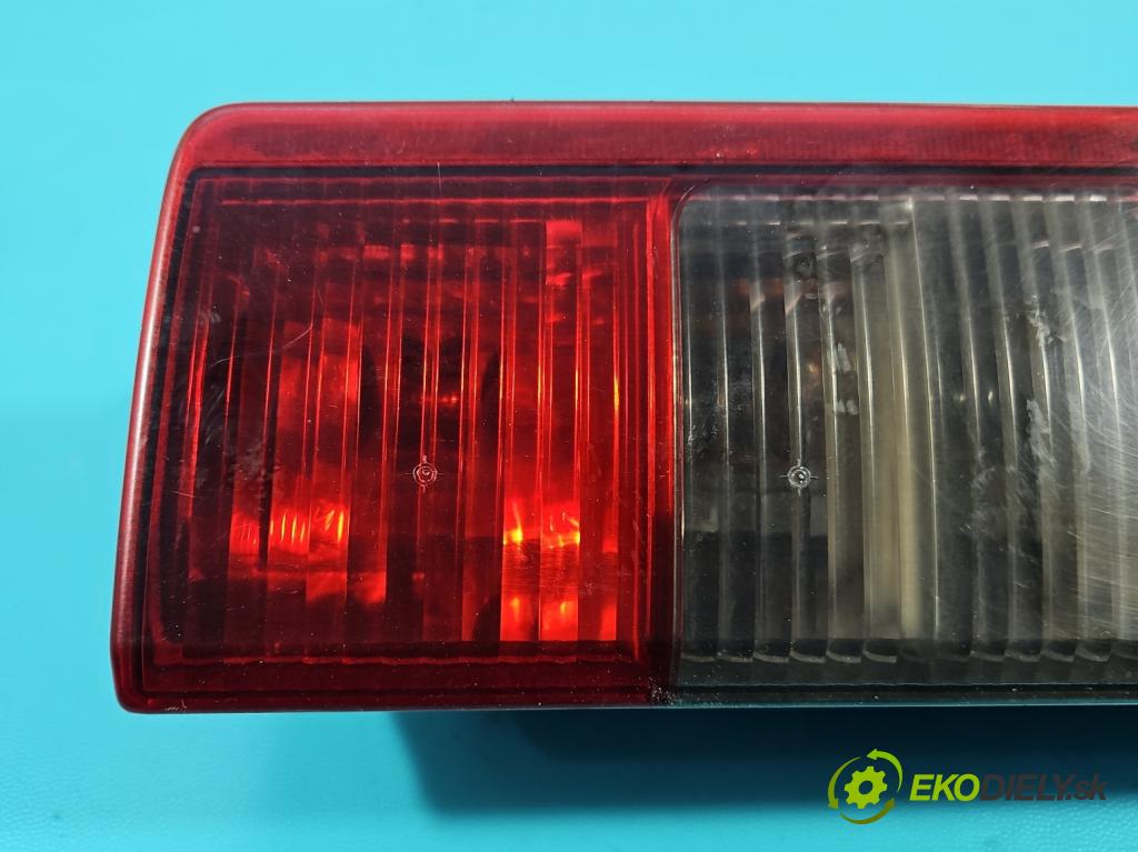 Opel Combo C 2001-2011 1.7 cdti 101 hp manual 74 kW 1686 cm3 5- světlo zadní pravé  (Klika dveří ostatní)