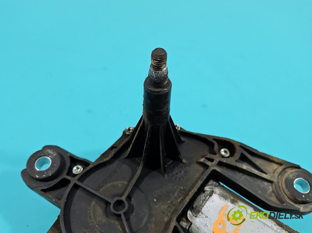 Opel Combo C 2001-2011 1.7 cdti 101 HP manual 74 kW 1686 cm3 5- motor stieračov zadné 53015012