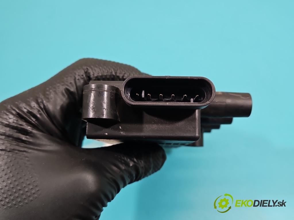 Ford Ka Mk2 2008-2016 1.2 8v 69KM manual 51 kW 1242 cm3 3- cievka zapaľovacia 55200112 (Zapaľovacia cievka)