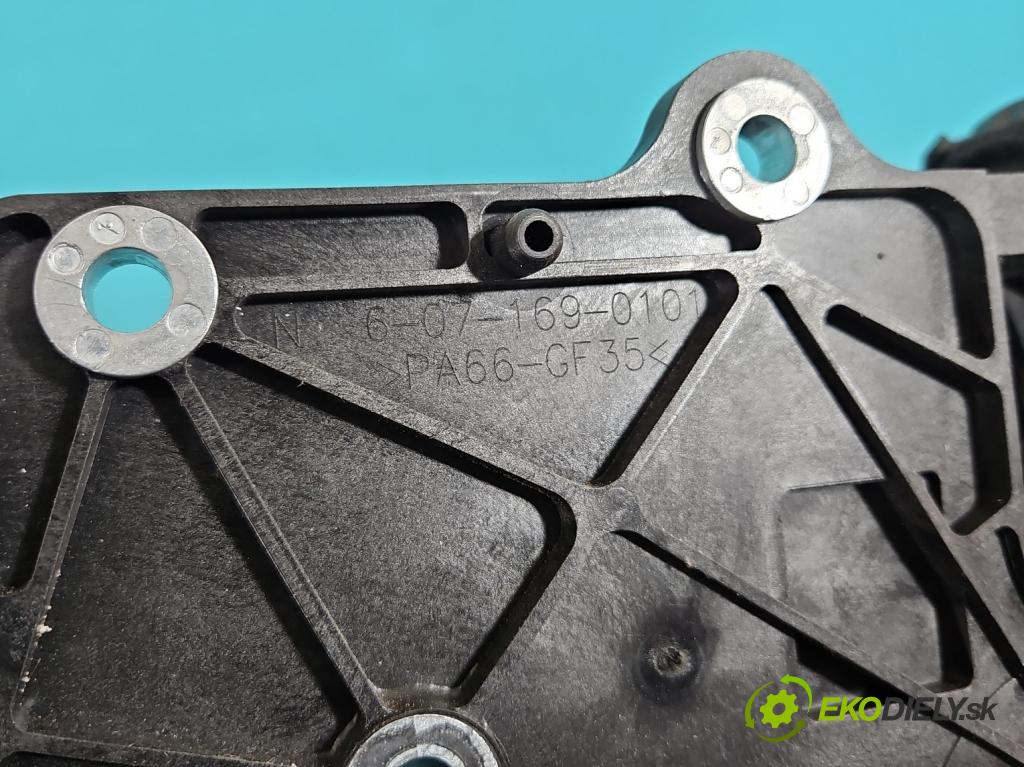 Ford Ka Mk2 2008-2016 1.2 8v 69KM manual 51 kW 1242 cm3 3- Páka: Změny: stupeň,rýchlosť  (Rýchlostná páka (kulisa))