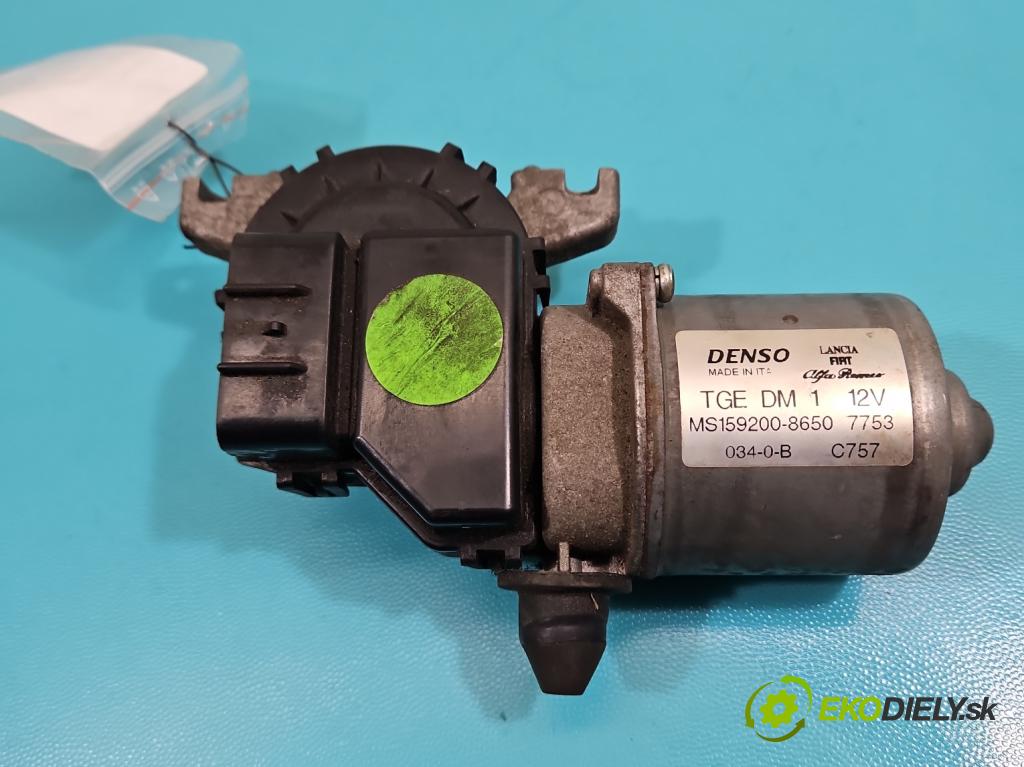 Ford Ka Mk2 2008-2016 1.2 8v 69KM manual 51 kW 1242 cm3 3- motor stieračov predné MS159200-8650
