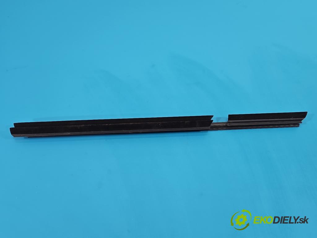 Bmw iX3 G08 0.0 elektrický: 286 hp automatic 210 kW  5- Těsnění: dveře zadní levé 7393429 (Karoserie ostatní)