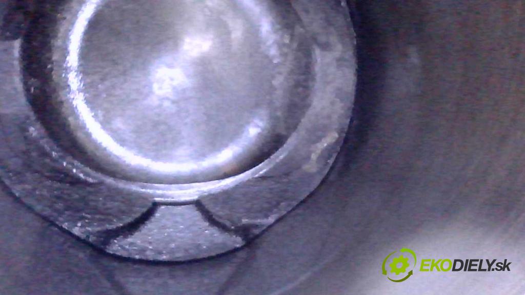 Ford Kuga Mk2 2013-2019 1.5 120 HP manual 88.3 kW 1498 cm3 5- motor benzín: BNMB