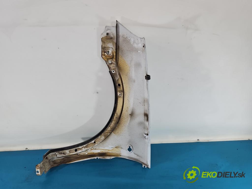 Opel Combo C 2001-2011 1.7 cdti 101 HP manual 74 kW 1686 cm3 5- blatník predné pravý  (Kľučka dverí ostatné)