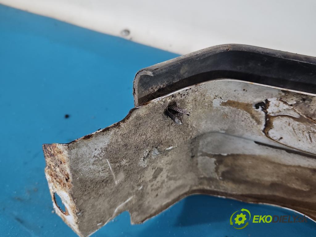 Opel Combo C 2001-2011 1.7 cdti 101 HP manual 74 kW 1686 cm3 5- blatník predné pravý  (Kľučka dverí ostatné)