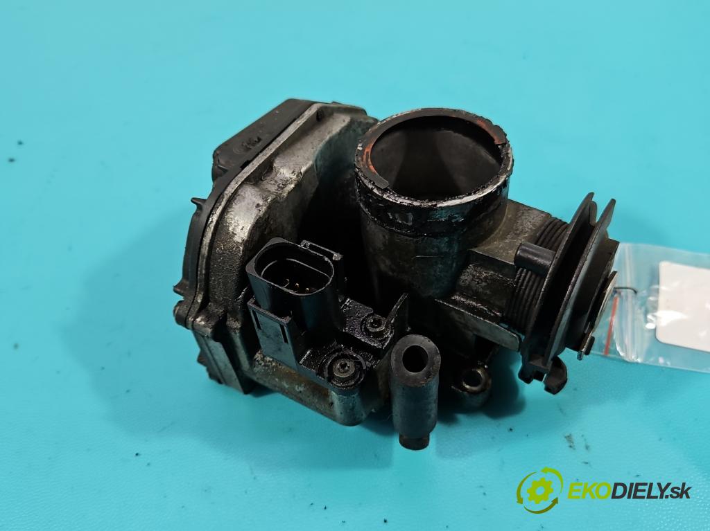 Vw Polo III 6N 1994-2001 1.6 75 HP manual 55 kW 1598 cm3 5- klapka 030133064F (Škrtiaca klapka)