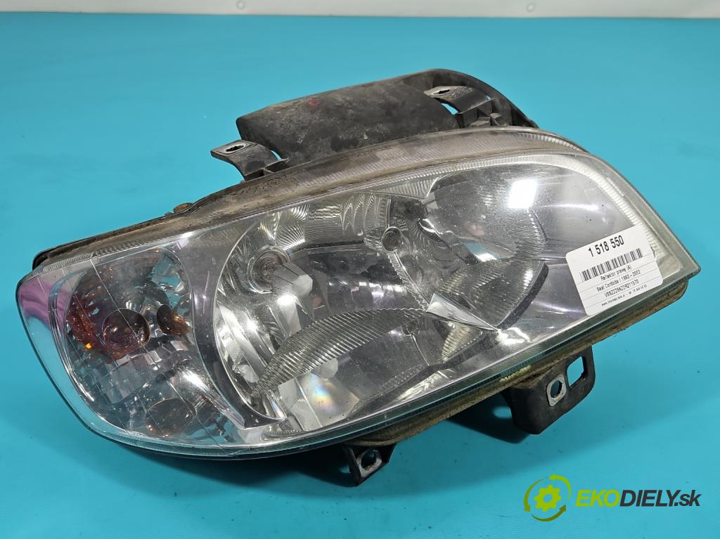 Seat Cordoba I 1993-2002 1.4b: 60 hp manual 44 kW 1390 cm3 4- světlo pravý  (Pravé přední světlo)