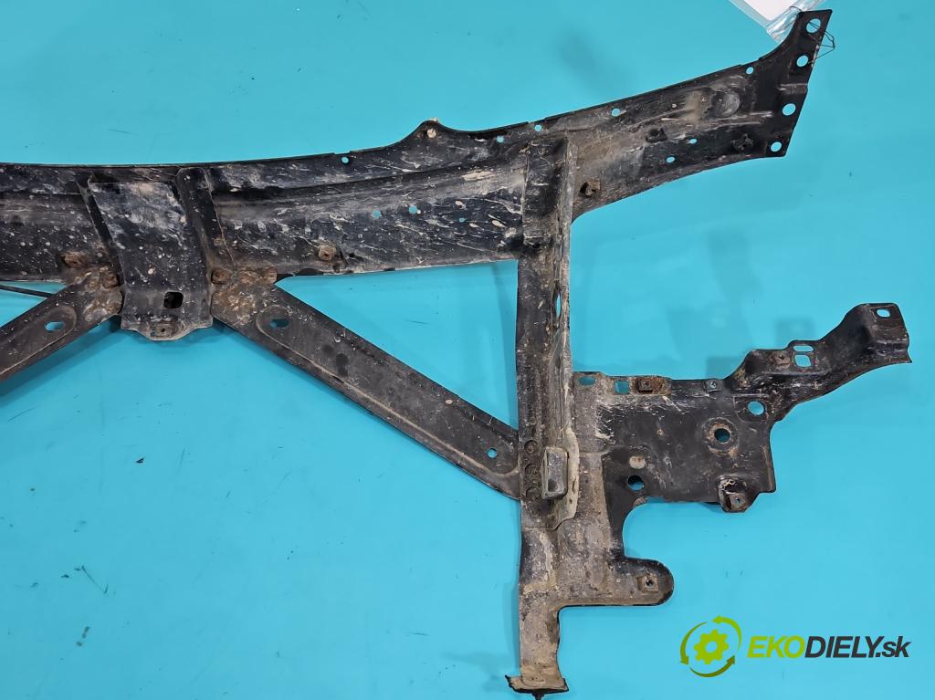 Seat Cordoba I 1993-2002 1.4b: 60 hp manual 44 kW 1390 cm3 4- stěna přední  (Přední výztuha)