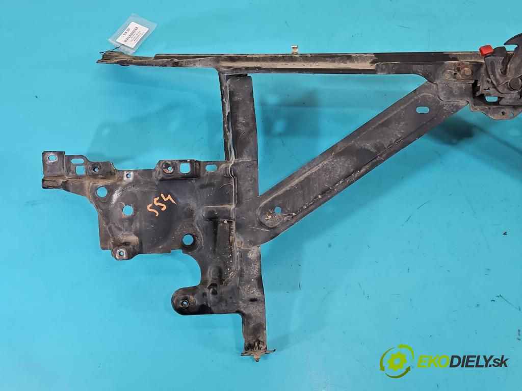 Seat Cordoba I 1993-2002 1.4b: 60 hp manual 44 kW 1390 cm3 4- stěna přední  (Přední výztuha)