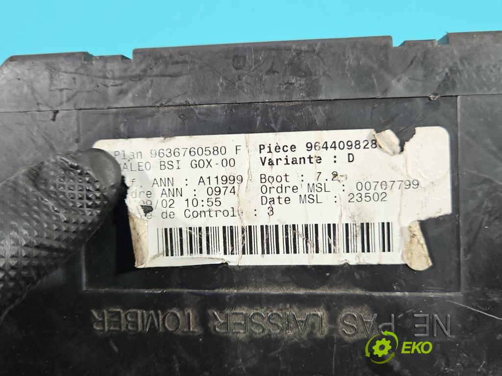 Peugeot 307 2.0 hdi 109 HP manual 80 kW 1997 cm3 5- riadiaca jednotka komfortu 9644098280