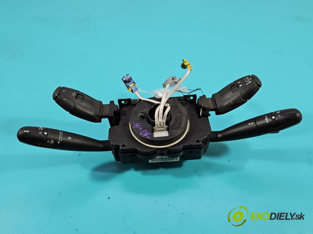 Peugeot 307 2.0 hdi 109 HP manual 80 kW 1997 cm3 5- prepínač komplex: 96595087XT (Prepínacie páčky pod volantom)