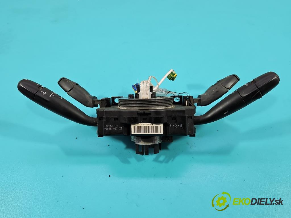 Peugeot 307 2.0 hdi 109 HP manual 80 kW 1997 cm3 5- prepínač komplex: 96595087XT (Prepínacie páčky pod volantom)