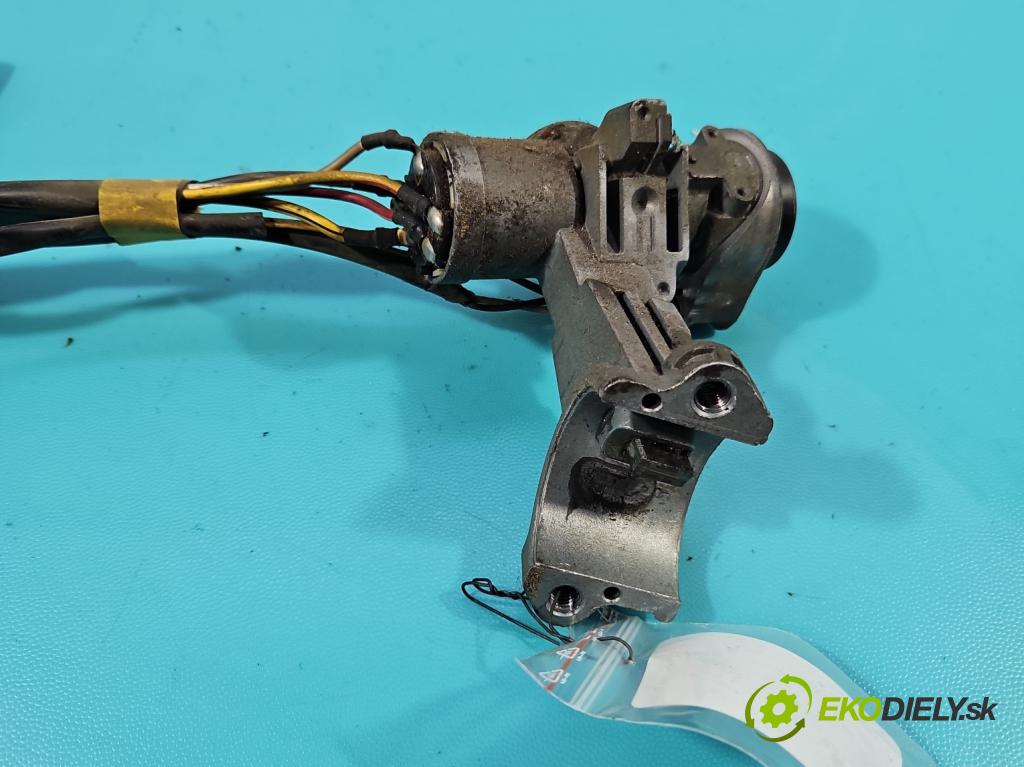 Hyundai H1 2.5 td 80 HP manual 59 kW 2476 cm3 5- Spínačka  (Spínacia skrinka)