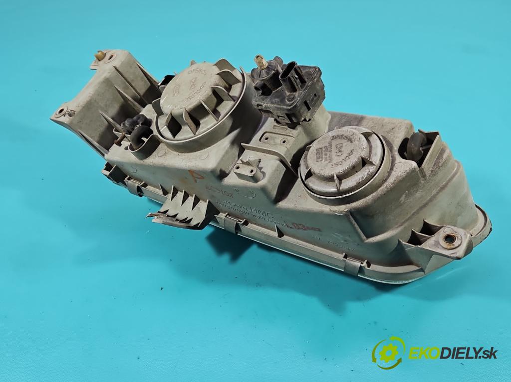 Hyundai H1 2.5 td 80 HP manual 59 kW 2476 cm3 5- Reflektor: pravý (Svetlo predné pravé)