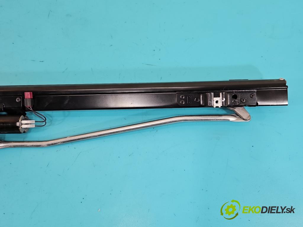 Bmw 7 F01 2008-2015 3.0d 245KM automatic 180 kW 2993 cm3 4- roleta  (Roleta kufra)