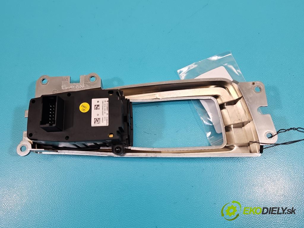 Bmw 7 F01 2008-2015 3.0d 245KM automatic 180 kW 2993 cm3 4- prepínač brzda: ručný 9159997 (Prepínacie páčky pod volantom)