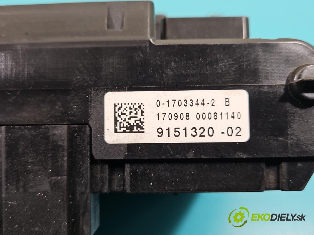 Bmw 7 F01 2008-2015 3.0d 245KM automatic 180 kW 2993 cm3 4- skrinka poistka 9151320-02 (Poistková skrinka)