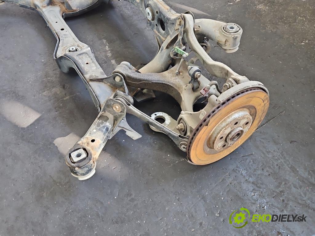 Audi Q5 2008-2016 3.0 tfsi: 272 hp automatic 200 kW 2995 cm3 5- zadní výztuha 8R0505235N (Zadní výztuha)