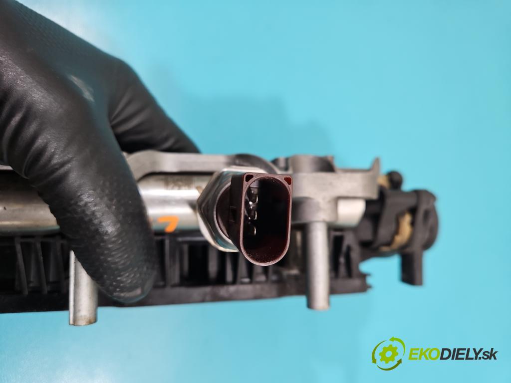 Audi A6 C7 2011-2018 3.0 tfsi: quattro 310 hp automatic 228 kW 2995 cm3 4- potrubí sací 06E133340D (Sací potrubí)