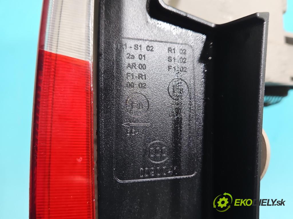 Skoda Octavia III 2013- 1.6 tdi 110 HP manual 81 kW 1598 cm3 5- svetlo / reflektor zadné ľavé 5E9945095 (Kľučka dverí ostatné)