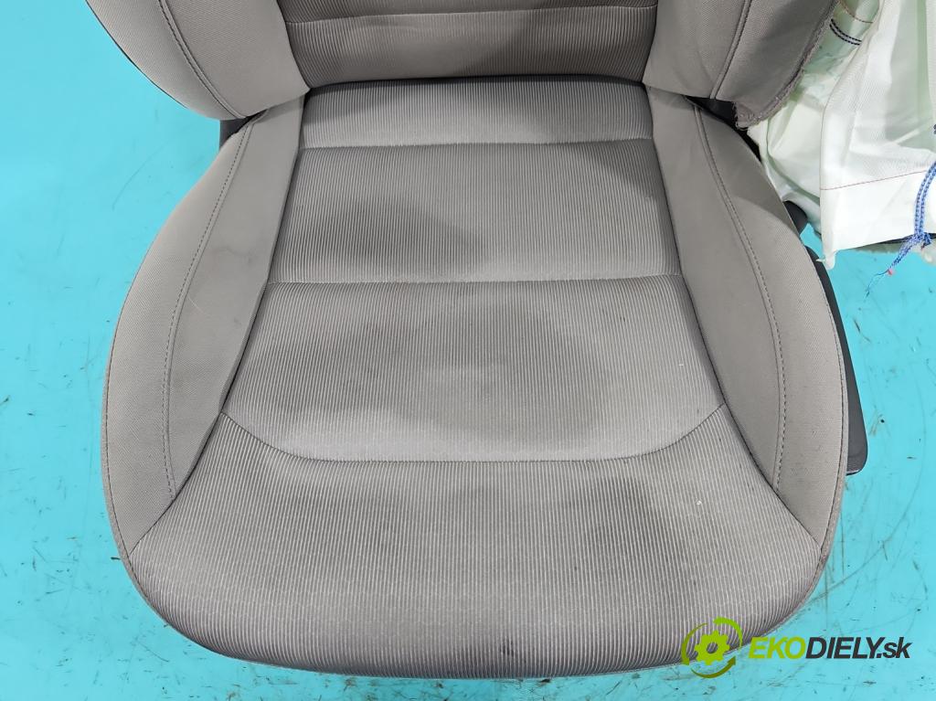 Hyundai Elantra VI 2015-2020 1.6 16v 128 HP manual 93.8 kW 1591 cm3 4- Sedačka ľavý  (Sedadlo)