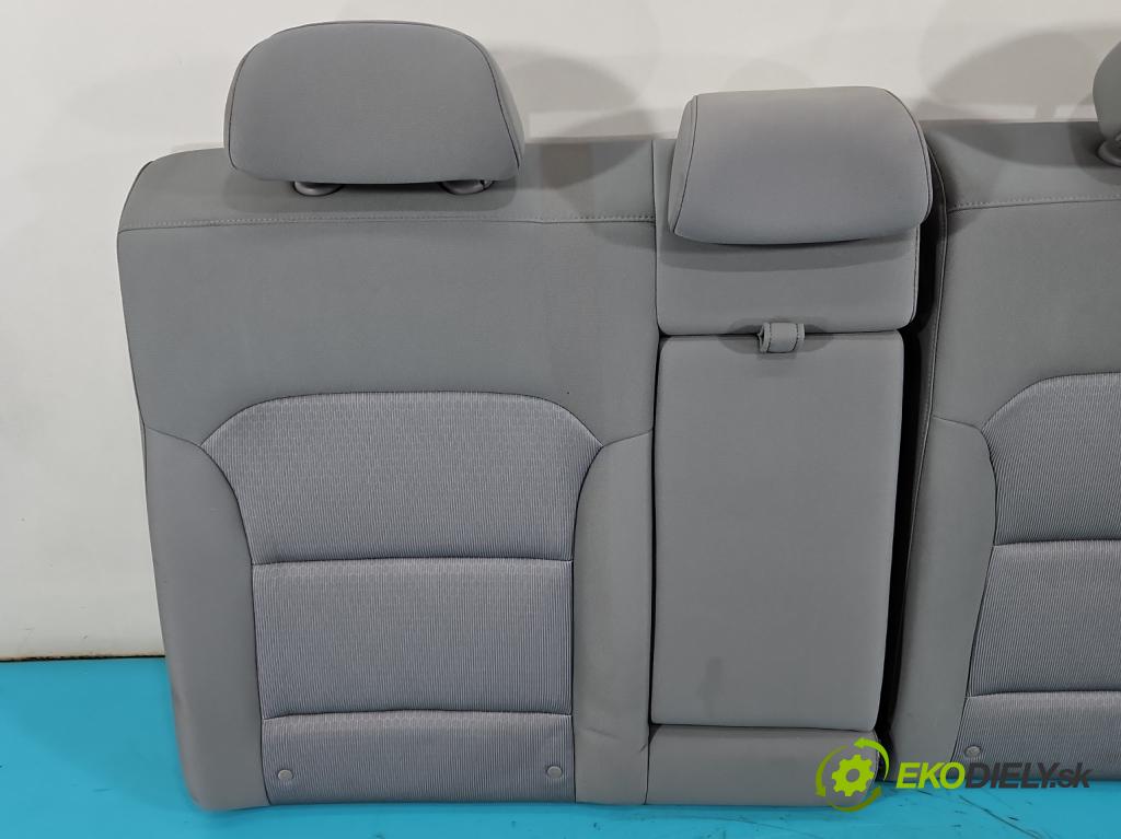 Hyundai Elantra VI 2015-2020 1.6 16v 128 HP manual 93.8 kW 1591 cm3 4- Pohovka: zadné  (Sedadlo)