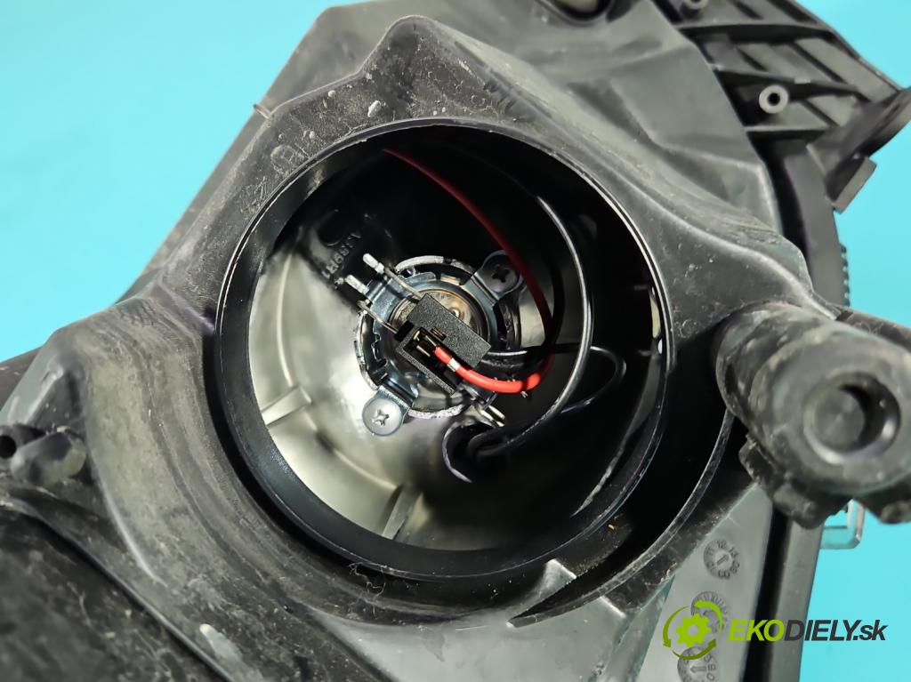 Opel Astra III 2004-2014 1.7 CDTI 80 HP manual 59 kW 1686 cm3 5- Reflektor: pravý  (Svetlo predné pravé)