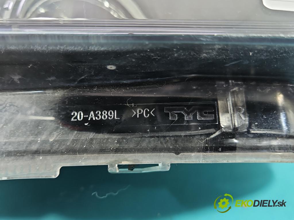 Opel Astra III 2004-2014 1.7 CDTI 80 HP manual 59 kW 1686 cm3 5- Reflektor: pravý  (Svetlo predné pravé)