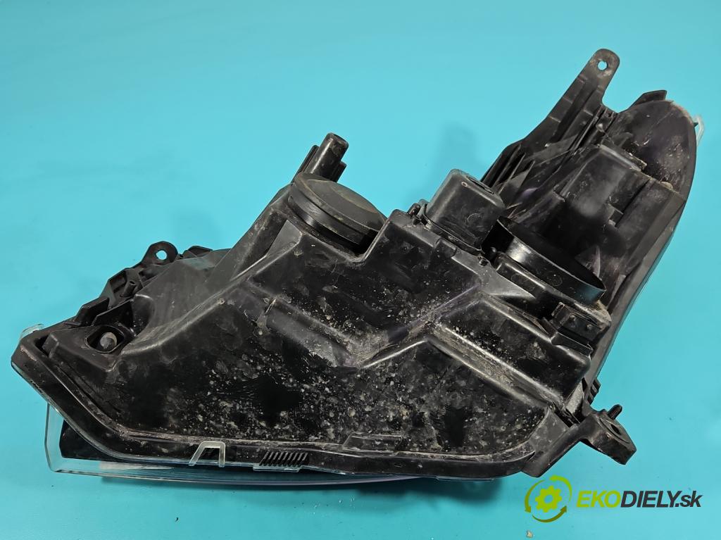 Opel Astra III 2004-2014 1.7 CDTI 80 HP manual 59 kW 1686 cm3 5- Reflektor: pravý  (Svetlo predné pravé)