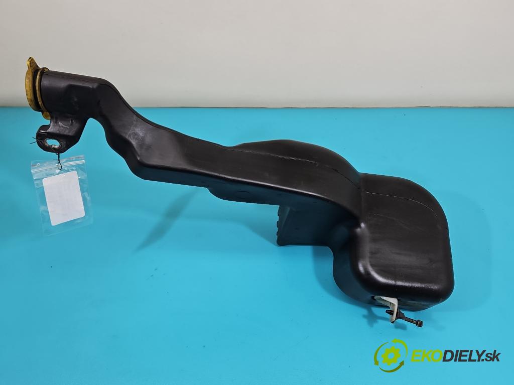 Opel Astra III 2004-2014 1.7 CDTI 80 HP manual 59 kW 1686 cm3 5- nádržka tekutina: ostrekovačov