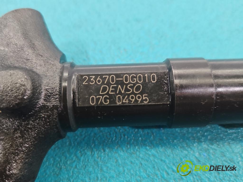 Toyota Avensis II T25 2003-2008 2.0 d4d 116 HP manual 85 kW 1995 cm3 5- vstrek 23670-0G010 (Vstrekovač paliva)